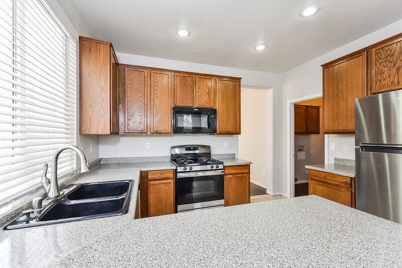 2,960/Mo, 2520 Bahama Point Ave North Las Vegas, NV 89031 Kitchen View 2