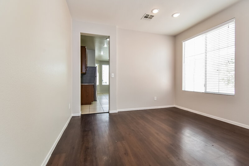 2,960/Mo, 2520 Bahama Point Ave North Las Vegas, NV 89031 Den View