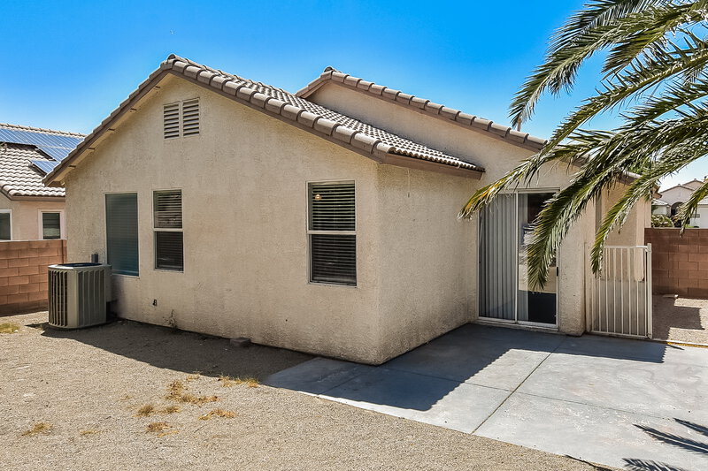 2,960/Mo, 2520 Bahama Point Ave North Las Vegas, NV 89031 Rear View