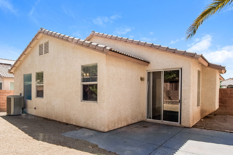 2,000/Mo, 2520 Bahama Point Ave North Las Vegas, NV 89031 Rear View 2