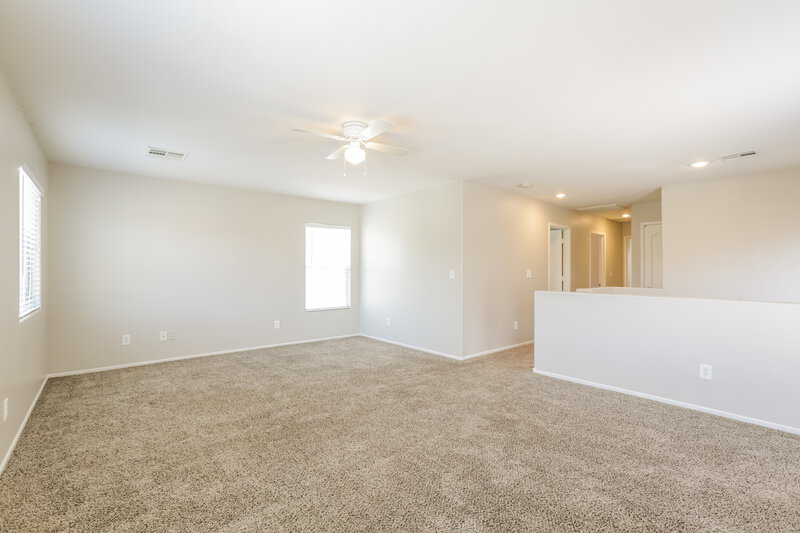 2,260/Mo, 8621 Palomino Ranch St Las Vegas, NV 89131 Loft View