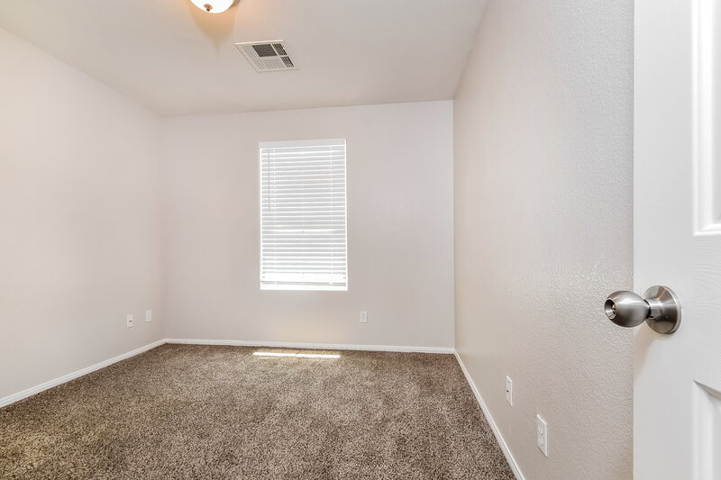 2,040/Mo, 9434 Havasu Canyon Ave Las Vegas, NV 89166 Bedroom View 3