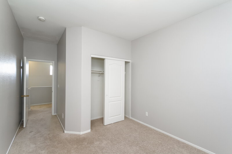 2,075/Mo, 3525 Simmering Sun Ct North Las Vegas, NV 89081 Bedroom View