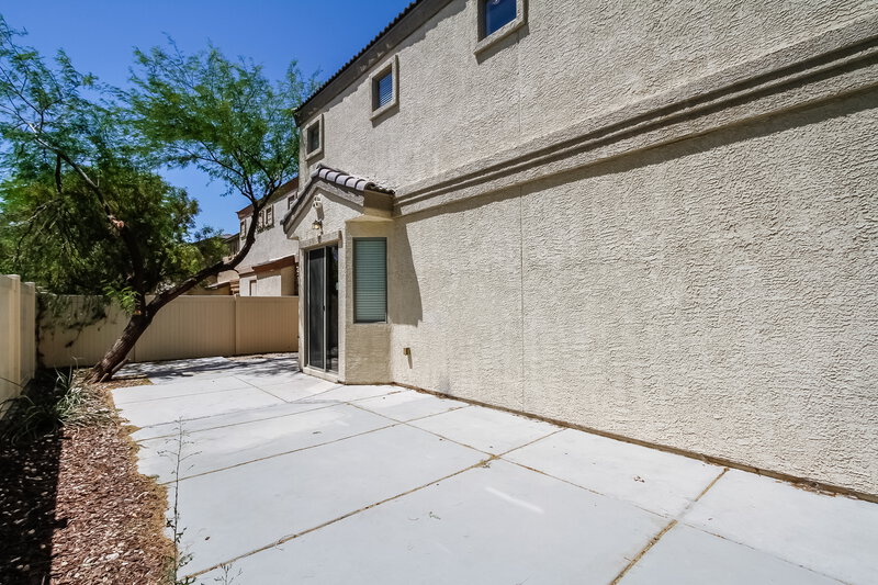 2,075/Mo, 3525 Simmering Sun Ct North Las Vegas, NV 89081 Rear View
