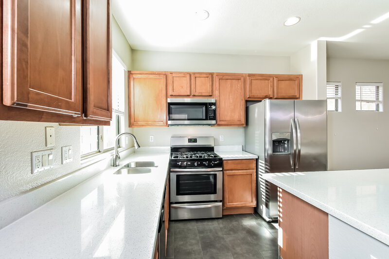 1,885/Mo, 347 Red Eucalyptus Dr Henderson, NV 89015 Kitchen View 2