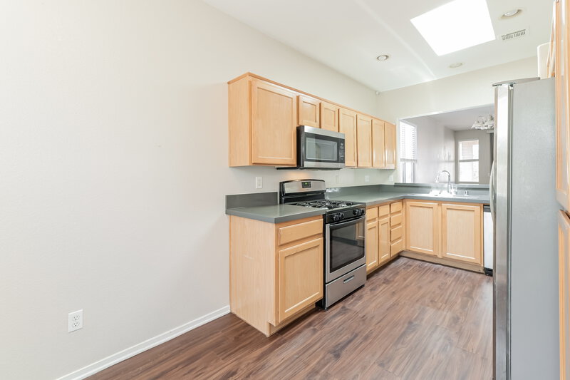 2,175/Mo, 9130 Sea Cove St Las Vegas, NV 89123 Kitchen View