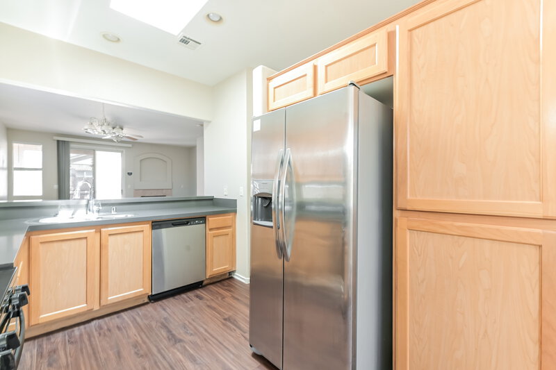 2,175/Mo, 9130 Sea Cove St Las Vegas, NV 89123 Kitchen View 2