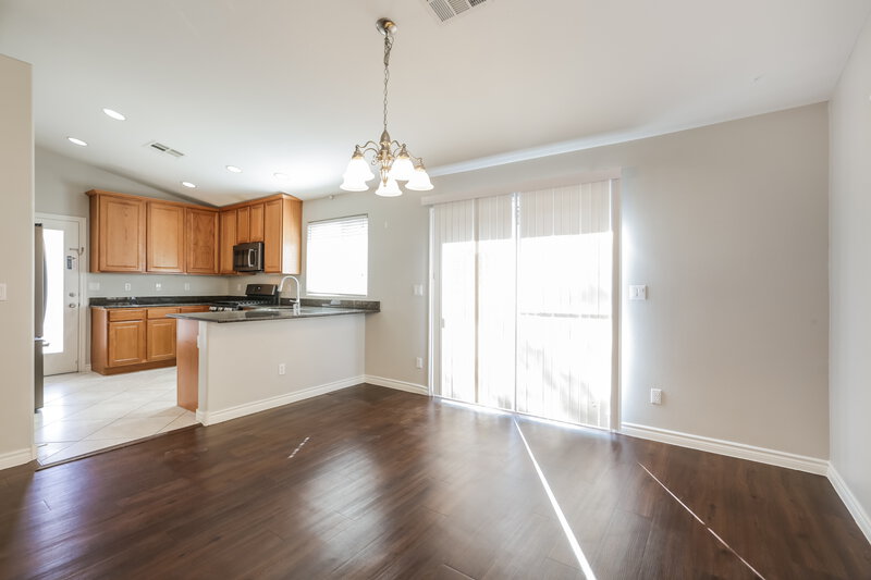 1,955/Mo, 7443 Glorious Sun Dr Las Vegas, NV 89178 Dining Room View