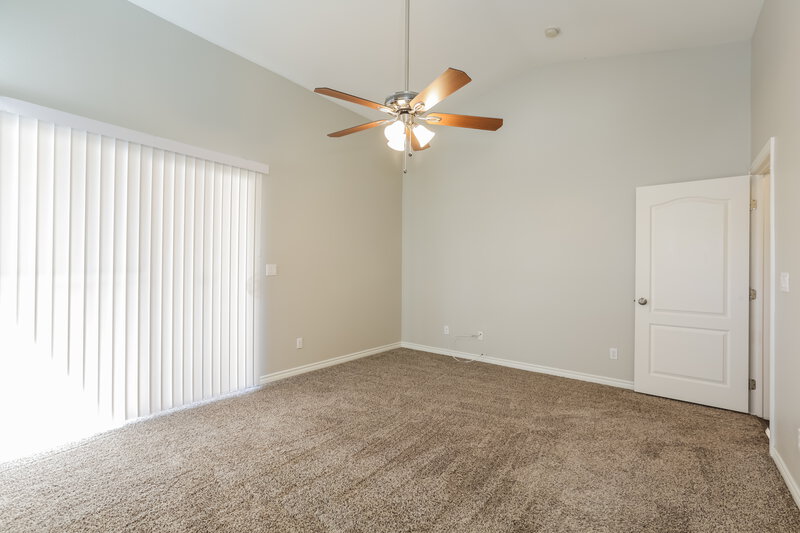 1,955/Mo, 7443 Glorious Sun Dr Las Vegas, NV 89178 Main Bedroom View 2