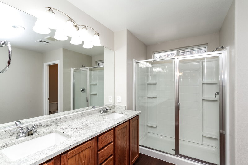 2,790/Mo, 1145 Via Milan Henderson, NV 89052 Master Bathroom View