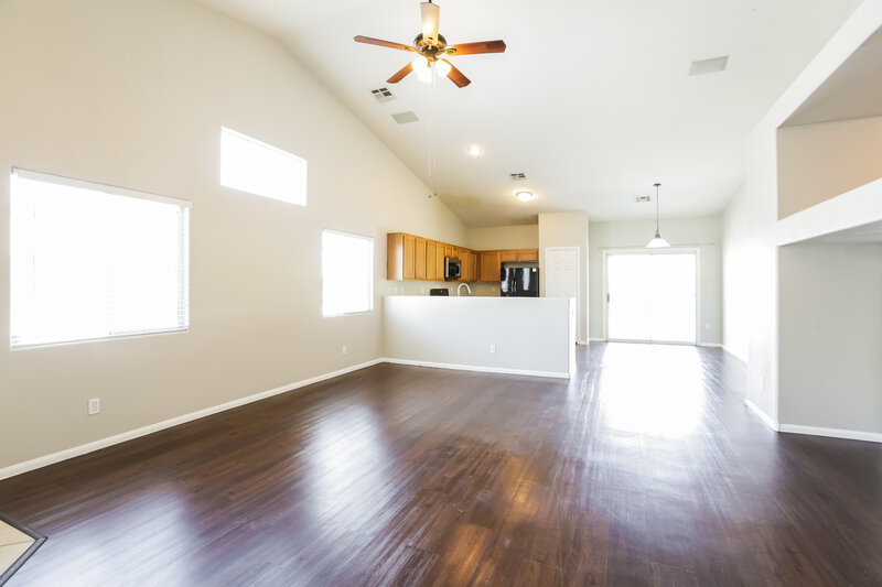 1,880/Mo, 6060 Leaping Foal St North Las Vegas, NV 89081 Living Room View