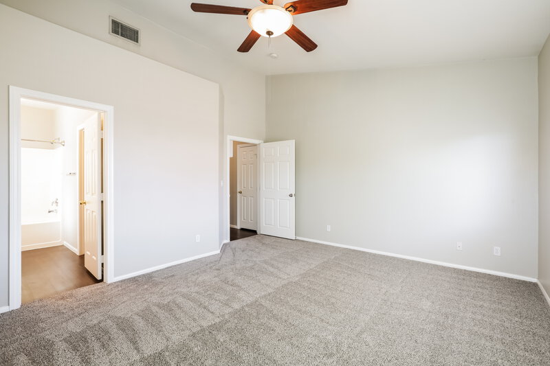 1,880/Mo, 6060 Leaping Foal St North Las Vegas, NV 89081 Main Bedroom View 2