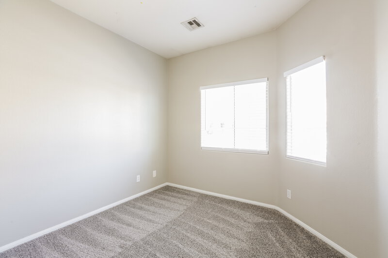 1,880/Mo, 6060 Leaping Foal St North Las Vegas, NV 89081 Bedroom View 2