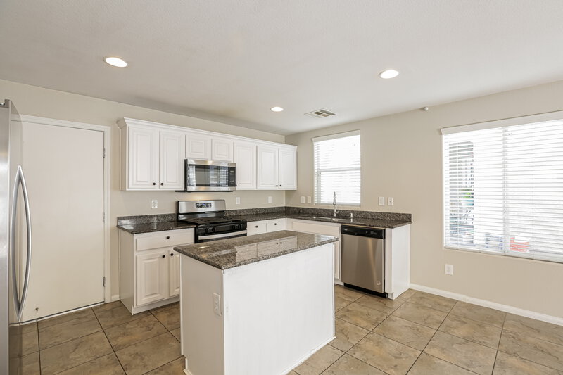 1,950/Mo, 8964 Candice Creek Ct Las Vegas, NV 89149 Kitchen View 2