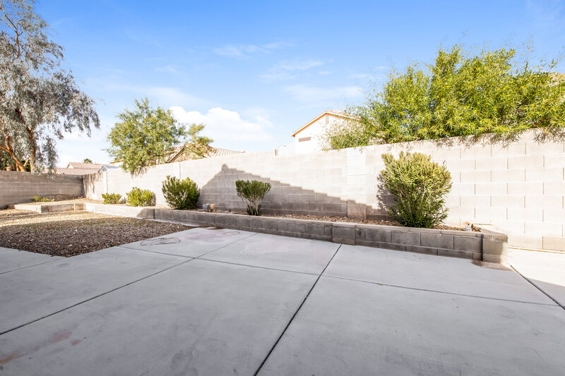 1,940/Mo, 6333 Winter Valley Ct Las Vegas, NV 89130 Rear View 2