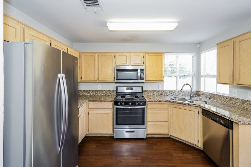 2,045/Mo, 175 Alterra Drive Henderson, NV 89074 Kitchen View