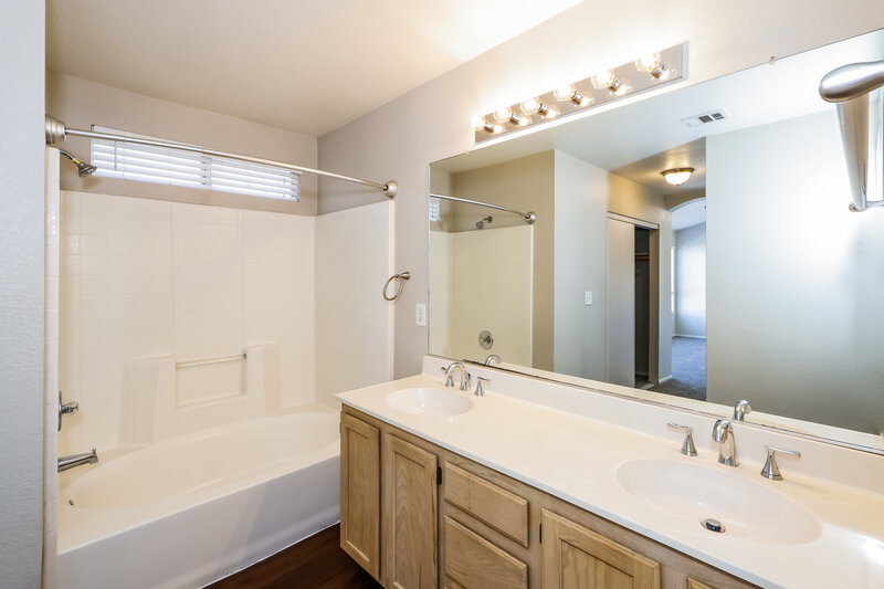 2,045/Mo, 175 Alterra Drive Henderson, NV 89074 Bathroom View