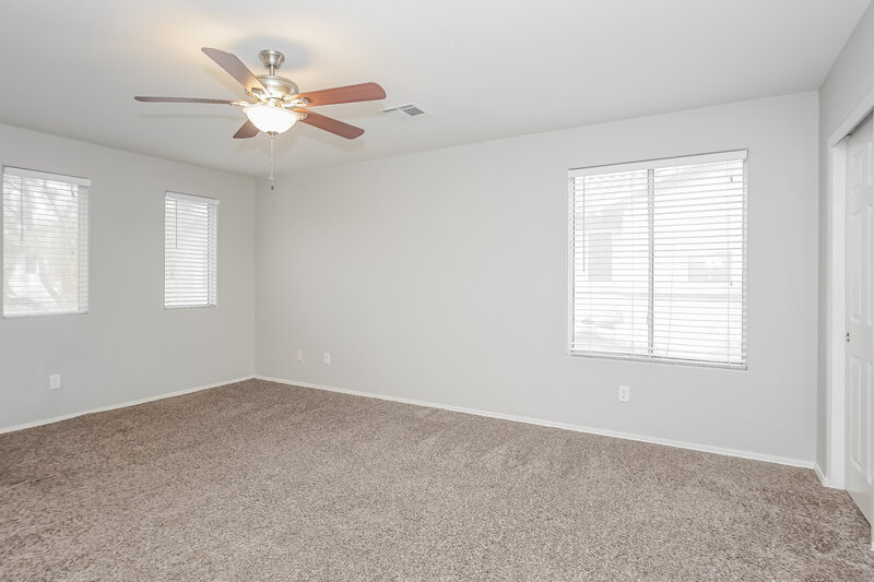 3,330/Mo, 1040 Valetta Flat Ave Las Vegas, NV 89183 Master Bedroom View 2