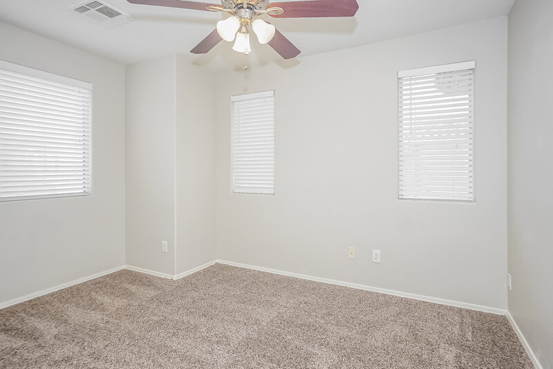 3,330/Mo, 1040 Valetta Flat Ave Las Vegas, NV 89183 Master Bedroom View 3