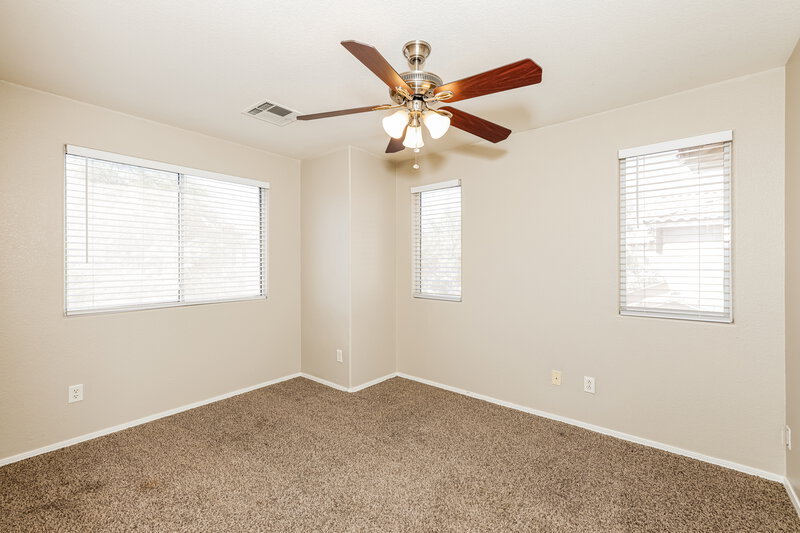 2,140/Mo, 1040 Valetta Flat Ave Las Vegas, NV 89183 Bedroom View 2
