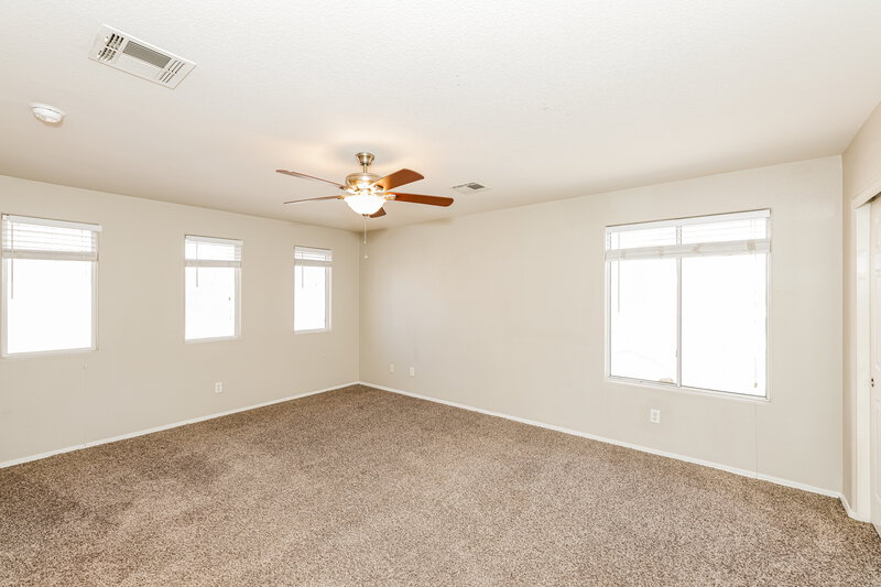 2,140/Mo, 1040 Valetta Flat Ave Las Vegas, NV 89183 Bedroom View 3