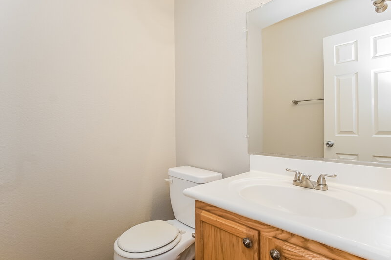3,330/Mo, 1040 Valetta Flat Ave Las Vegas, NV 89183 Bathroom View