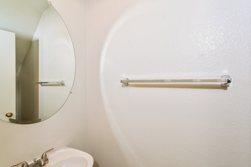2,010/Mo, 1934 Silver Crest Ct. North Las Vegas, NV 89031 Bathroom View