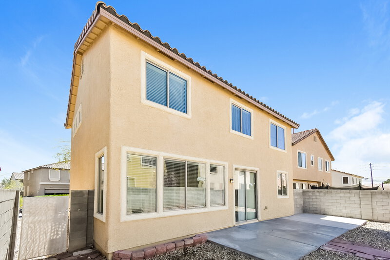 2,010/Mo, 1934 Silver Crest Ct. North Las Vegas, NV 89031 Rear View