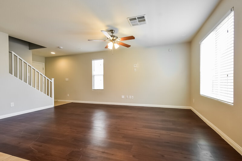 2,105/Mo, 10607 Seasonable Dr Las Vegas, NV 89129 Living Room View 2
