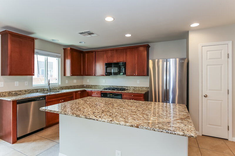 1,955/Mo, 10607 Seasonable Dr Las Vegas, NV 89129 Kitchen View