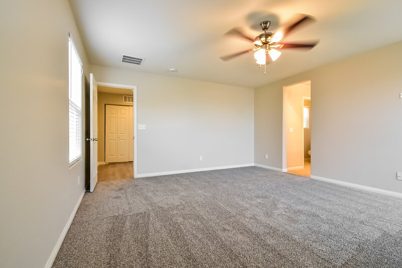 2,105/Mo, 10607 Seasonable Dr Las Vegas, NV 89129 Main Bedroom View