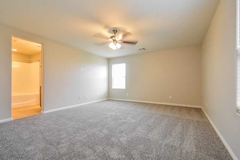 2,105/Mo, 10607 Seasonable Dr Las Vegas, NV 89129 Main Bedroom View 2