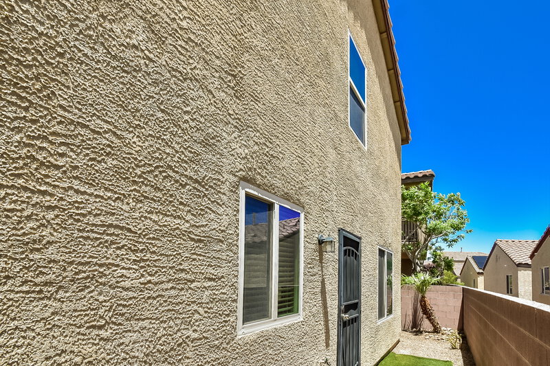 2,105/Mo, 10607 Seasonable Dr Las Vegas, NV 89129 Rear View