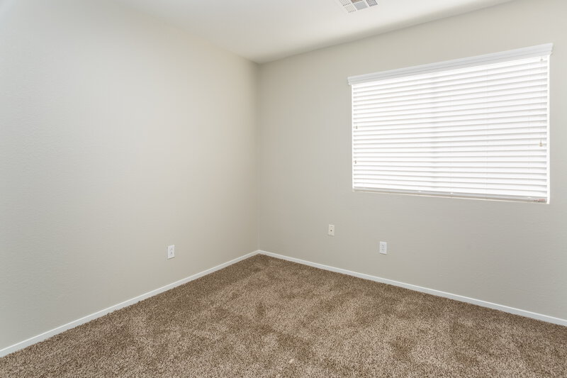 2,175/Mo, 2716 Fern Forest Ct North Las Vegas, NV 89031 Bedroom View 3