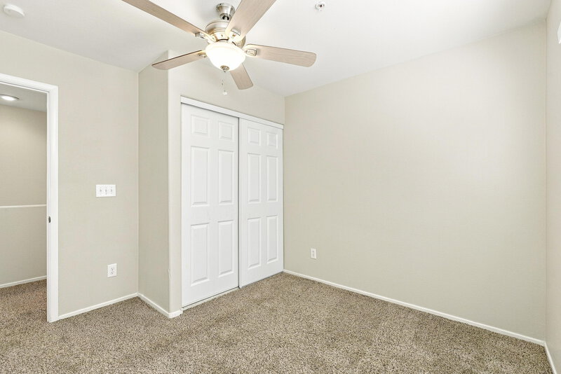 1,970/Mo, 171 Scenic Lookout Ave Henderson, NV 89002 Bedroom View 2