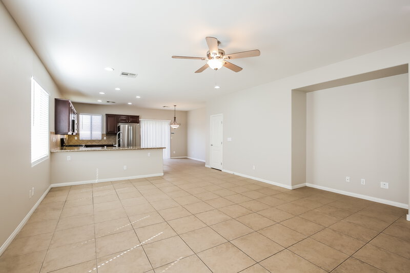3,130/Mo, 5813 Black Sand Beach St North Las Vegas, NV 89081 Living Room View 2