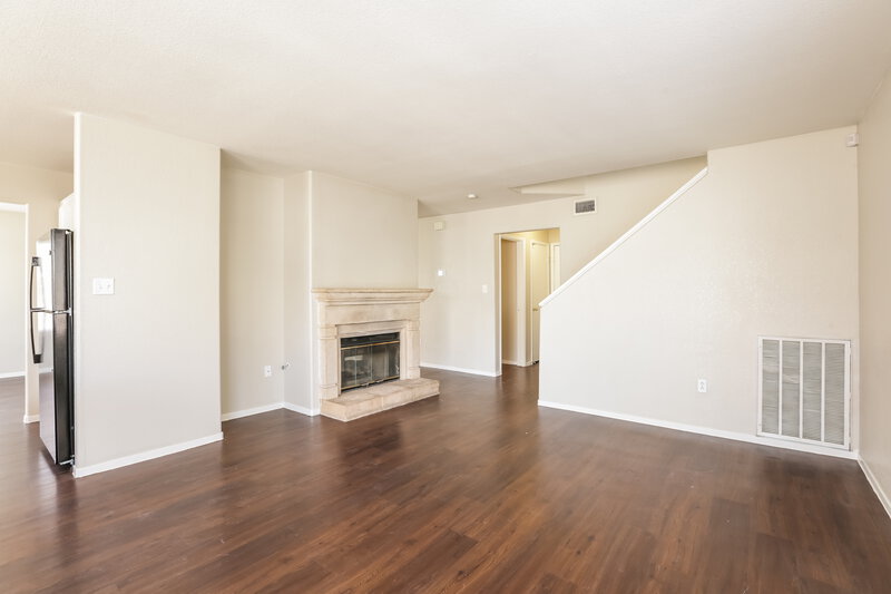 2,020/Mo, 1812 La Villa Drive North Las Vegas, NV 89031 Living Room View 2