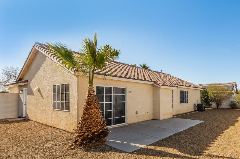 2,730/Mo, 18 Quailbush Dr North Las Vegas, NV 89031 Rear View 2