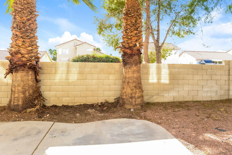 2,720/Mo, 8931 Green Jade Dr Las Vegas, NV 89129 Rear View