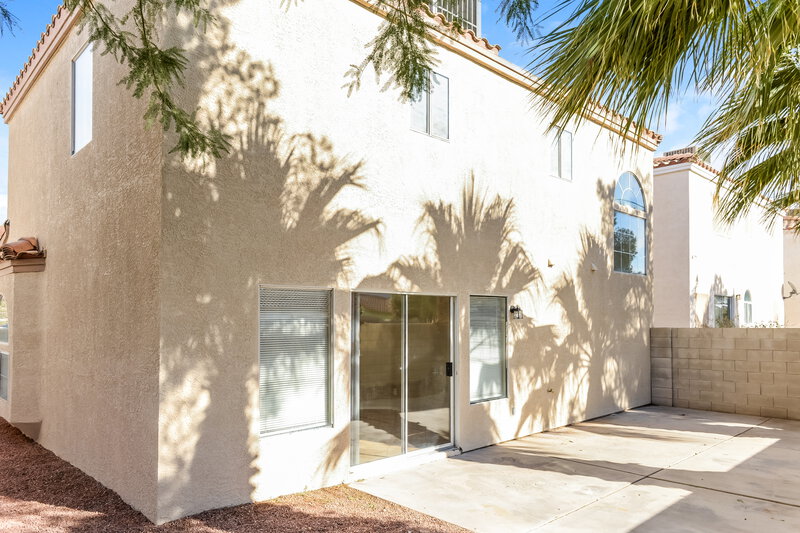 2,720/Mo, 8931 Green Jade Dr Las Vegas, NV 89129 Rear View 2