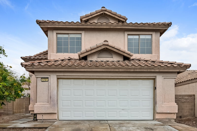 2,095/Mo, 4701 Cliff Breeze Dr North Las Vegas, NV 89081 External View