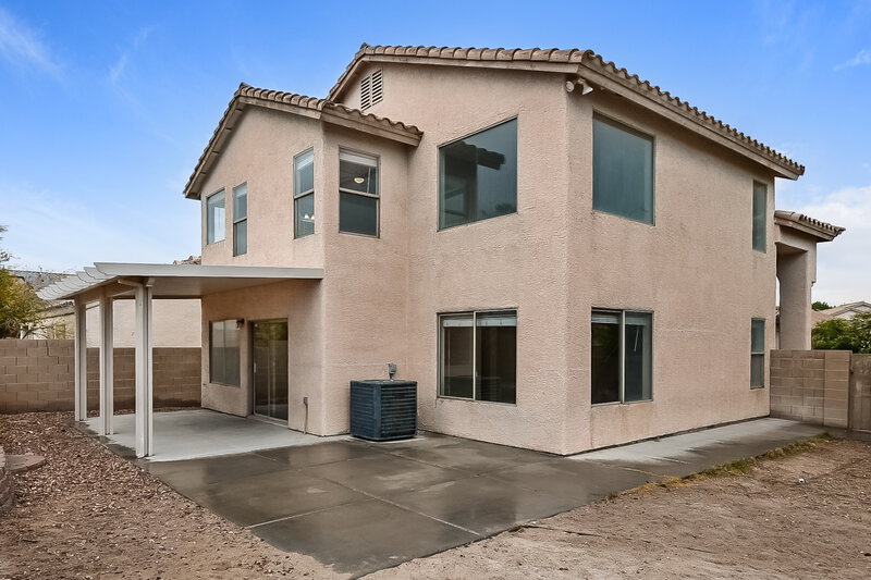 2,095/Mo, 4701 Cliff Breeze Dr North Las Vegas, NV 89081 Rear View
