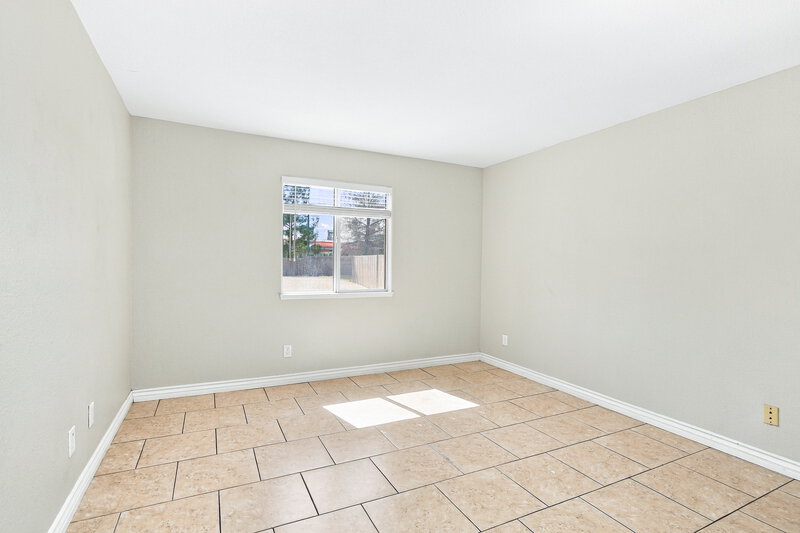 1,965/Mo, 7533 Hickory Hills Dr Las Vegas, NV 89130 Primary Bedroom View