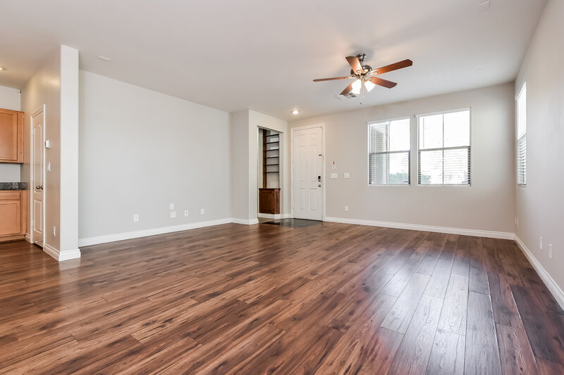 2,195/Mo, 10716 Mystic Shore Ave Las Vegas, NV 89166 Living Room View 2