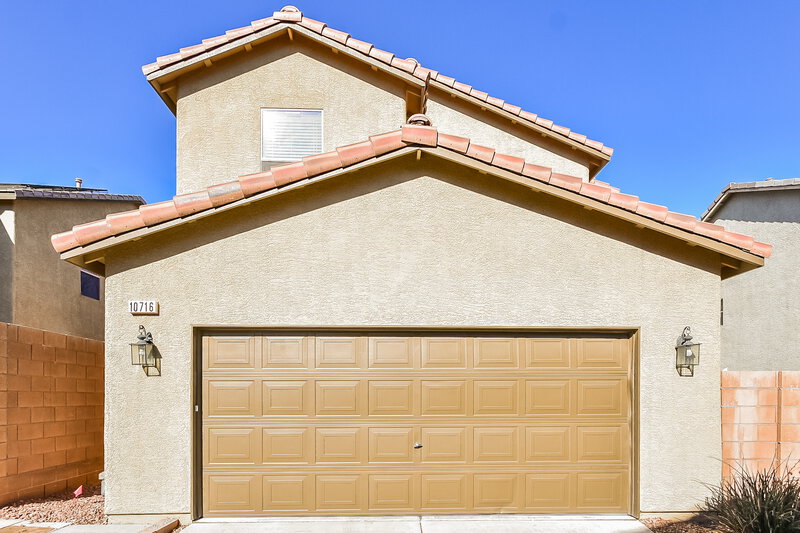 2,195/Mo, 10716 Mystic Shore Ave Las Vegas, NV 89166 Rear View