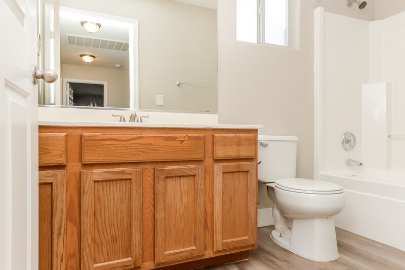 2,185/Mo, 7000 Magic Window Ave Las Vegas, NV 89130 Bathroom View