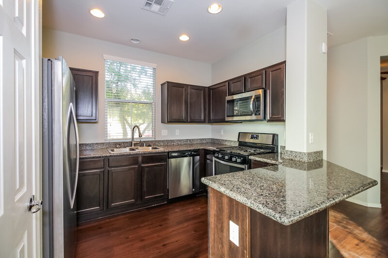 1,860/Mo, 5352 Brazelton St North Las Vegas, NV 89081 Kitchen View