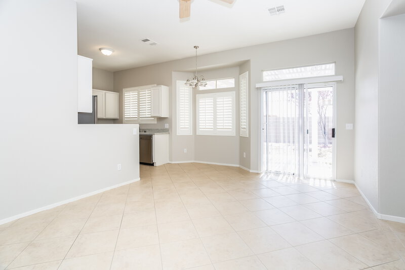 1,995/Mo, 2113 Annbriar Ave North Las Vegas, NV 89031 Breakfast Nook View