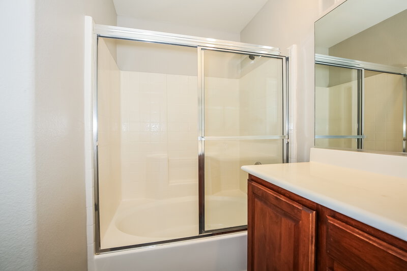 1,790/Mo, 977 Alfonso Ave Henderson, NV 89015 Bathroom View