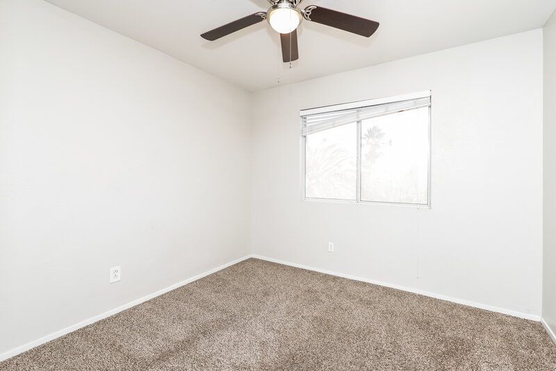 0/Mo, 5872 Trailblazer Dr North Las Vegas, NV 89031 Bedroom View
